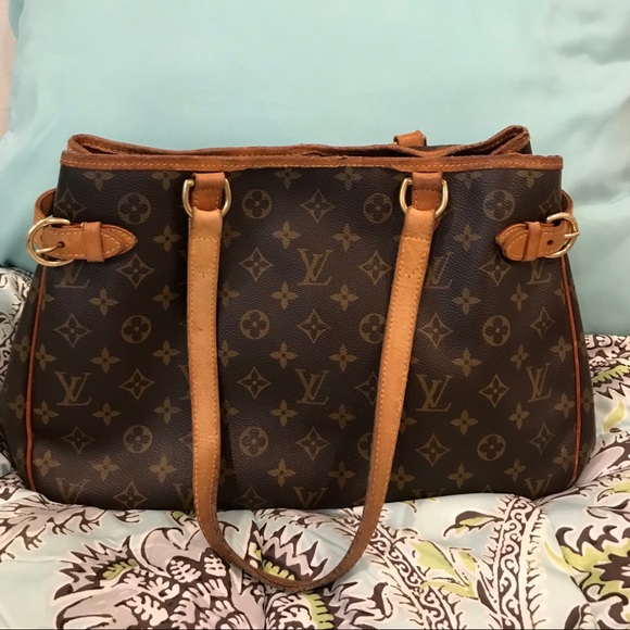 Louis Vuitton Handbags - SOLD🐾 Lv batignolles horizontal.